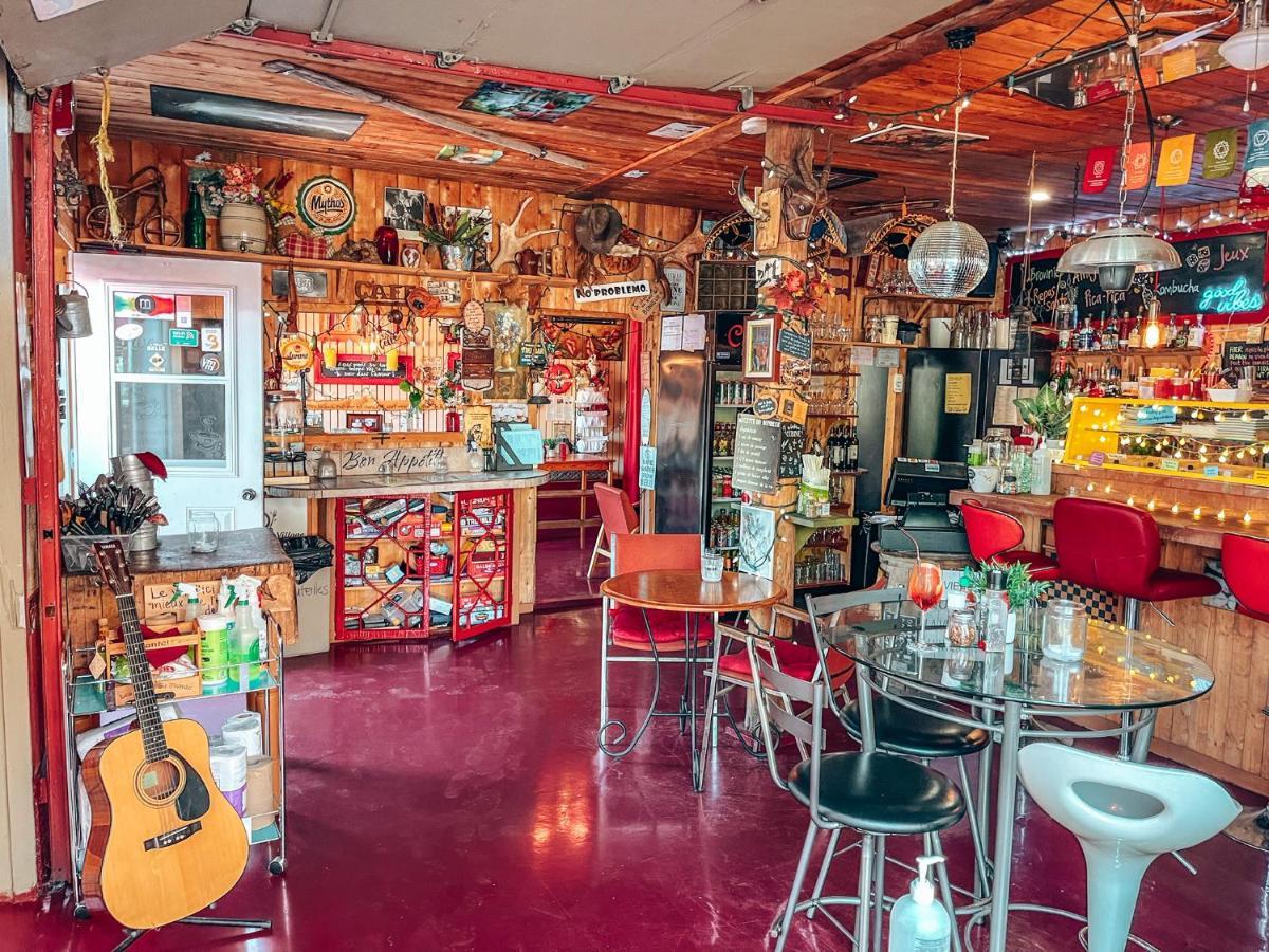 Auberge Mandala 圣马修园 外观 照片